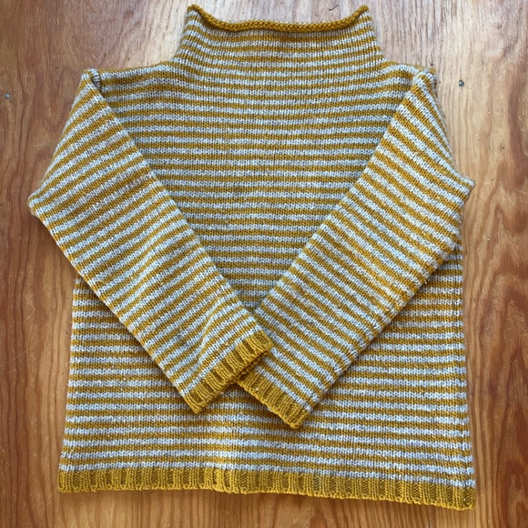 Babaa Sweaters - Babaa No 6 in Ochre